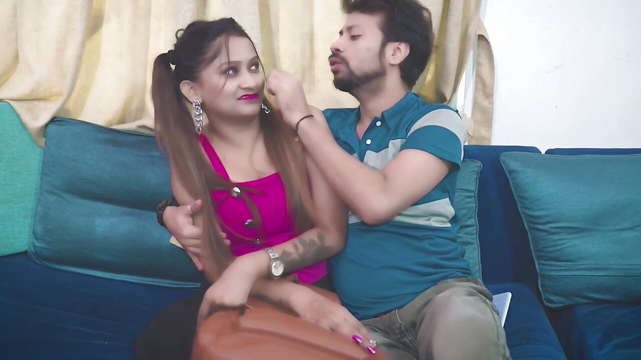 Chhoti stepsister ko chudae karna sikhaya