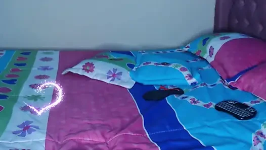 A SUPER INTENSE MASTURBATION SESSION WITH THE HITACHI