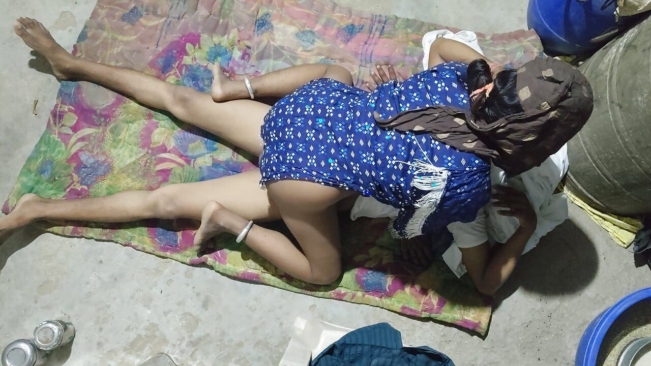देशी गांव सेक्सी क्युट लड़की