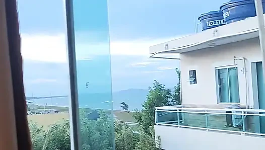 Ngentot mulut budak seksku sampai aku crot
