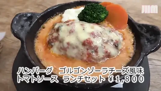 Confession on a Hot-spring Trip - Megumi, 30, a Married Woman - 01