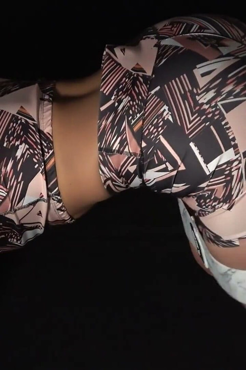 A Glimpse Into My Workout, and You Can Also Watch My Armpits