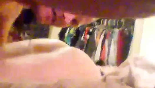 Menjadi sangat,sangat aneh dengan istri pantatku!!