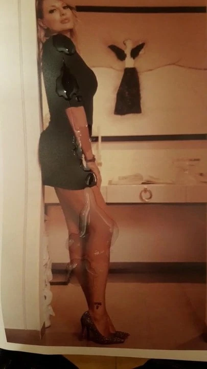 Manila Nazzaro cum tribute