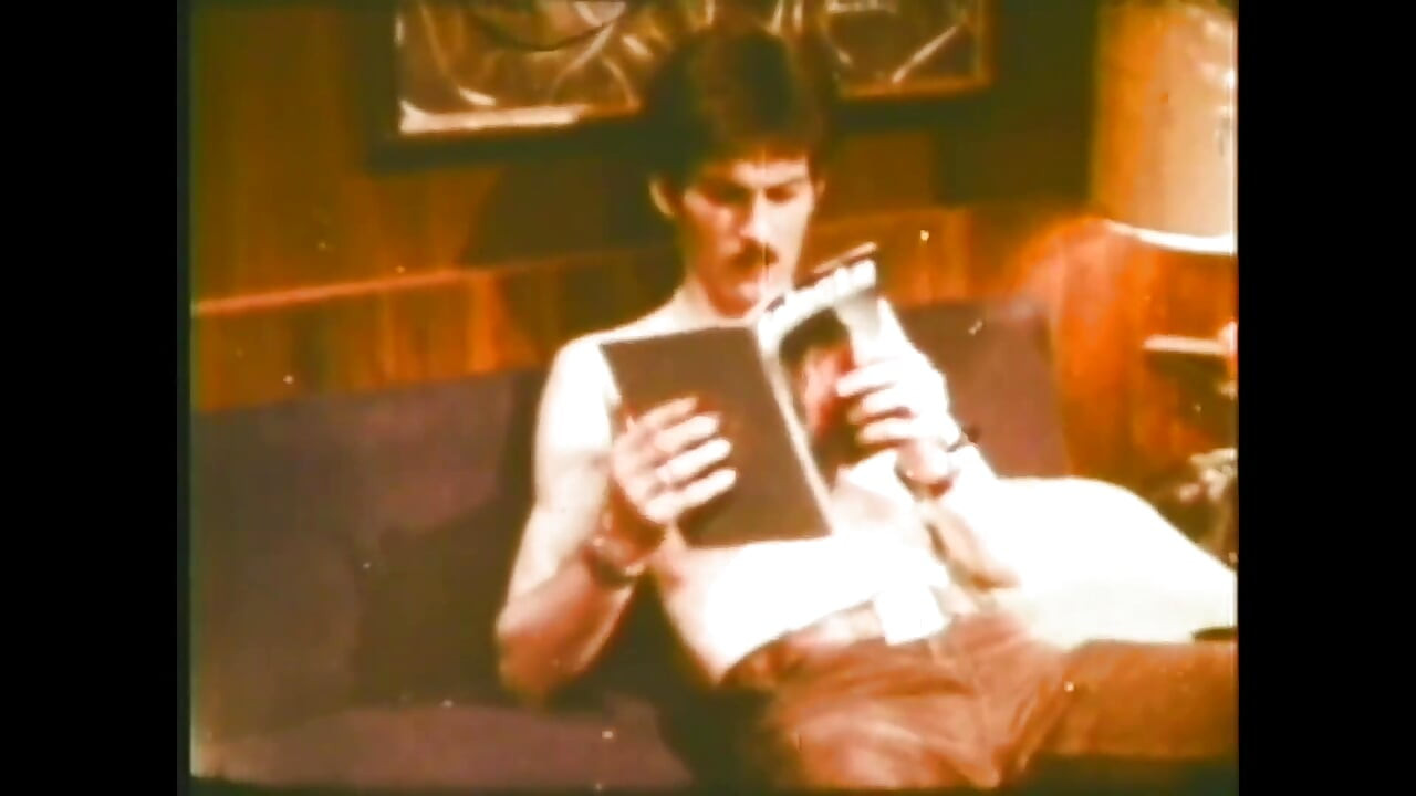 La Puttana Gioca Con Il Dispositivo