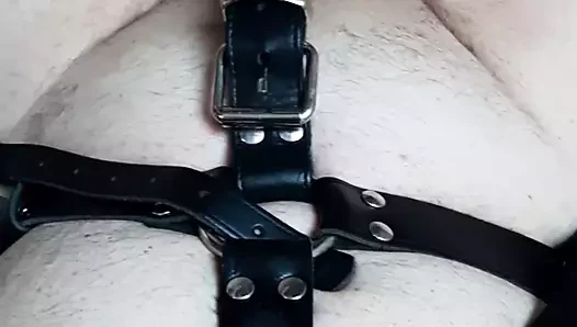 Punition sur mon sexe