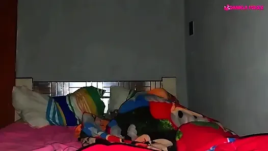 I'll fuck my stepsister by sneaking into her room at midnight
