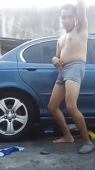 Utsahit bksar men yishu