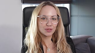 A Young Couple Came to the Casting. Webcam Bella Mur.