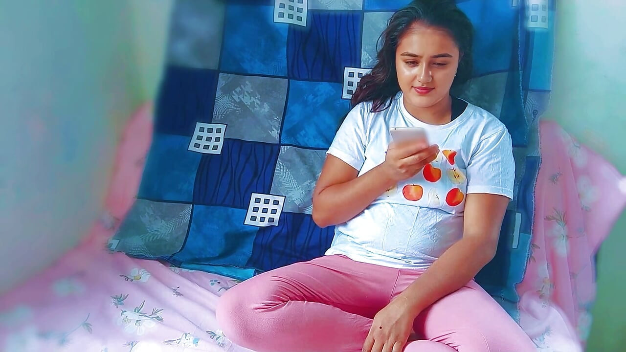 Stepsister soniya watching porn on mobile but her stepbrother seen and Fucking hard stepsister and Cum on her boobs hindi audio
