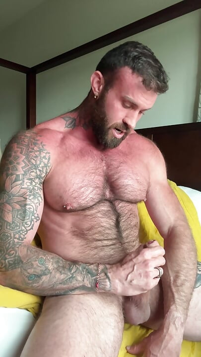 Jack off Instructions From Your Big Brother