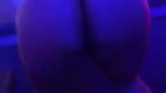 Mimi Messina Twerking in nightclub