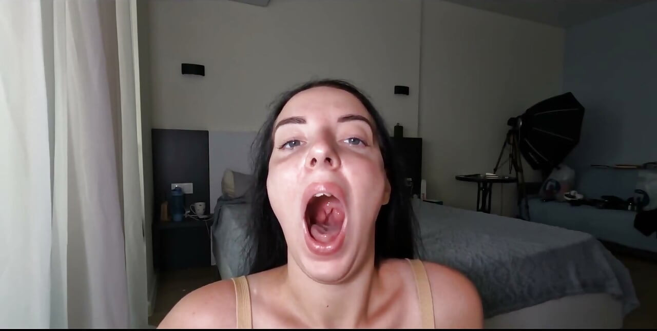 Deepthroat Queen