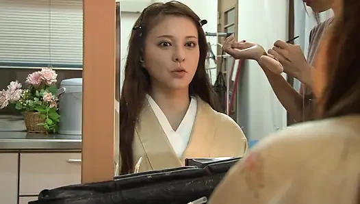 Зияющая киска, текущая мясистая сперма после интенсивного долбежа