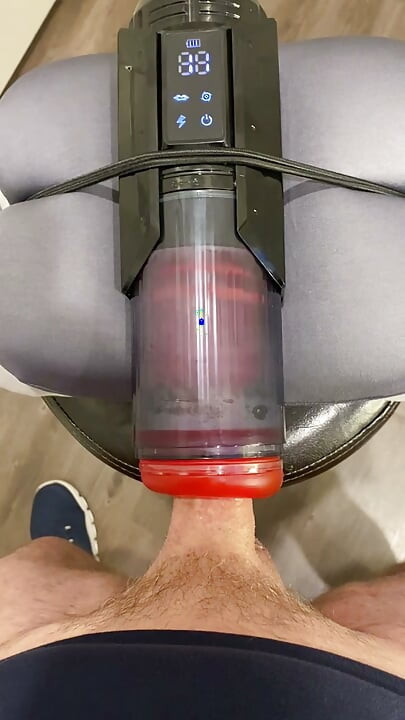 加特林玩具评论和第一人称视角演示与三次射精！