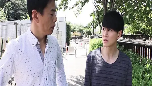 P113G01 A brother-in-law who falls in love with his widowed sister-in-law. Forbidden SEX that writhes wildly in front of the remains!