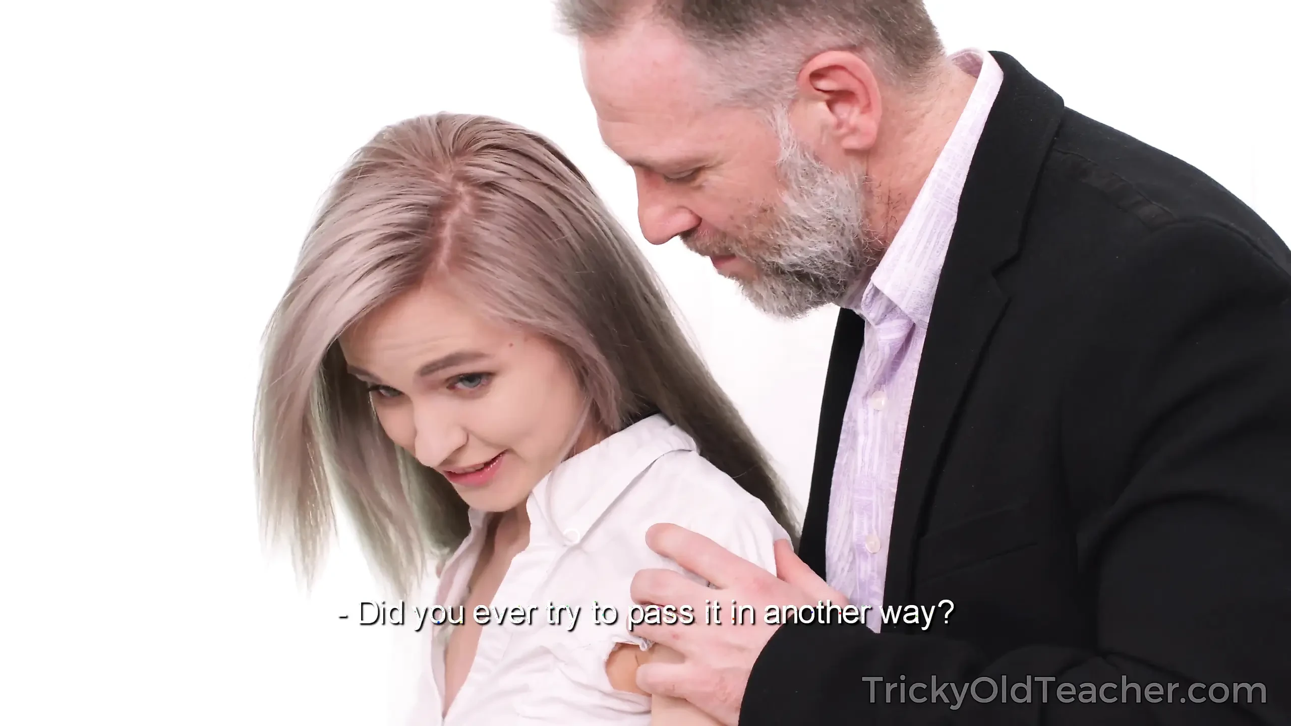 Sweetie Finds a Way to Pass a Hard Test and to Get Pleasure at Once