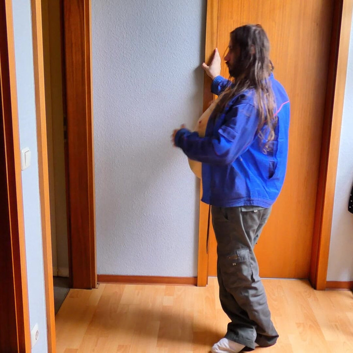 夢の男は...- 多くの女性は、職人や建設作業員に連れて行かれることを夢見ていると思われます XD