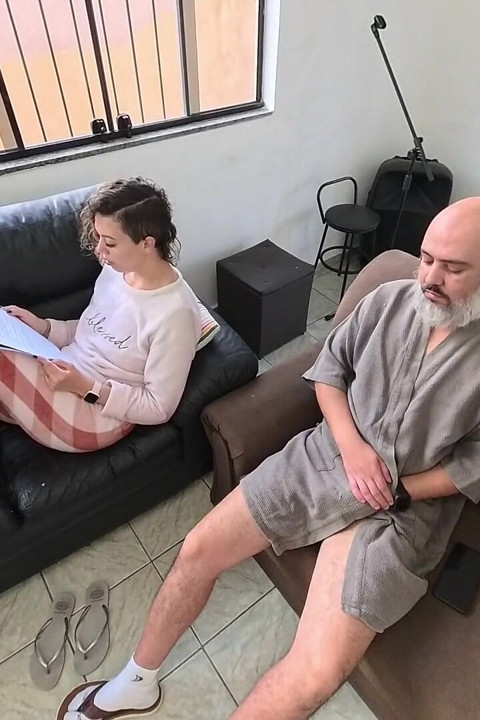 Stepdaddy Is a Pervert, and She Obediently Swallows It All.