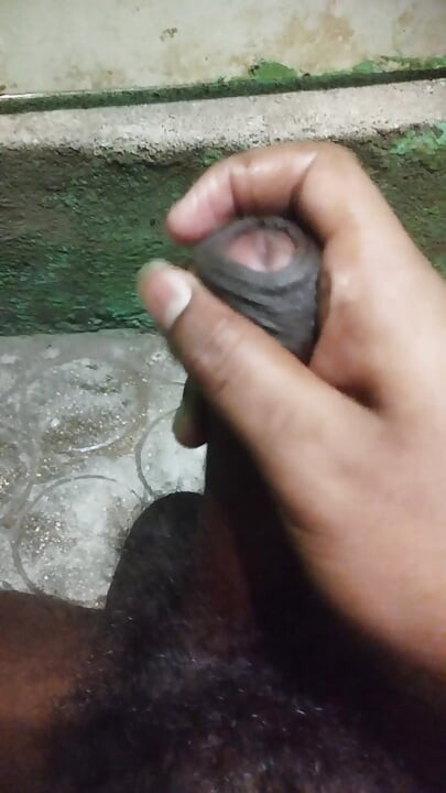 Masterbetion on bathroom of washing time after watching a sexy video