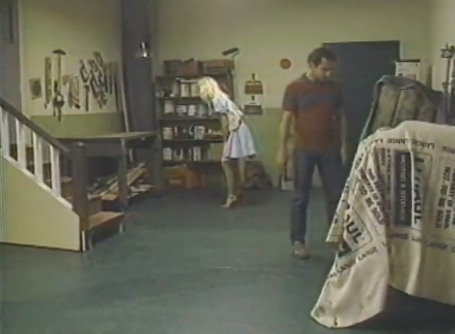Muito sexy vintage loira menina grande pau chupando buceta fodendo em 69 posição