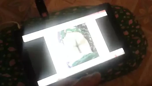 En iyi arkadaşının karısının kıçından mastürbasyon yapmak