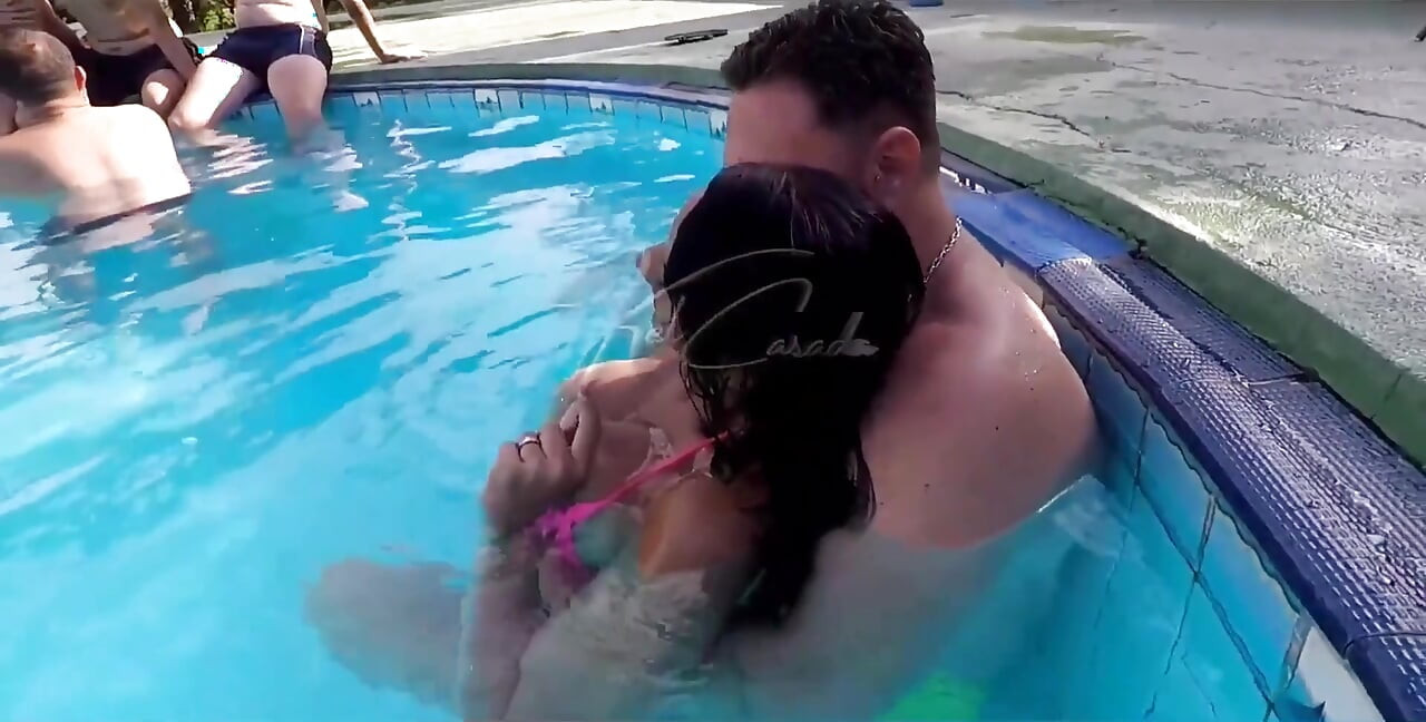 Gangbang with the Sluttiest Married Woman in Floripa, 7 Men Fucking Her Hairy.