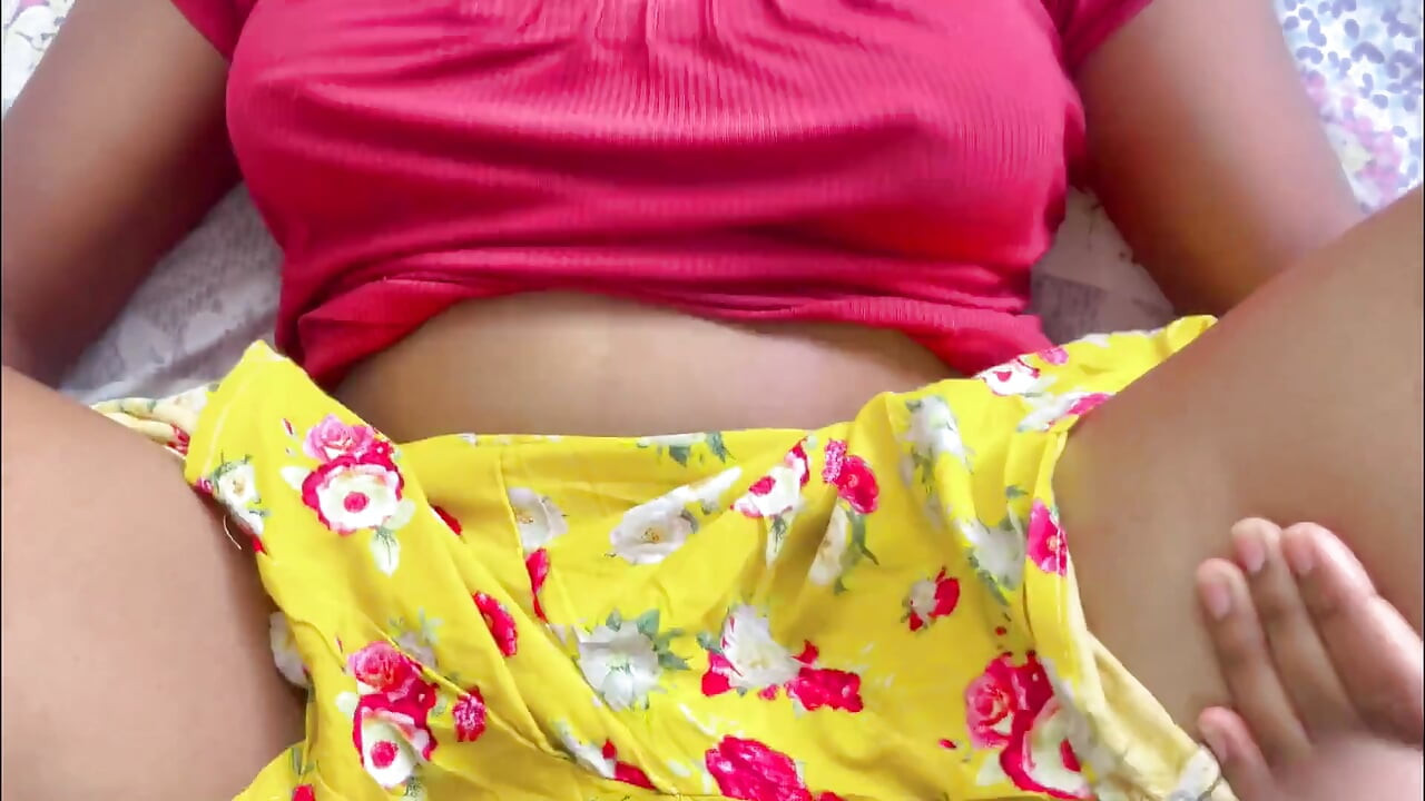 Teen Asian Girl Showing off Her Pink Beautiful Pussy