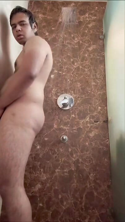 IndiaTwink Jerks His Hard Cock in Steamy Shower