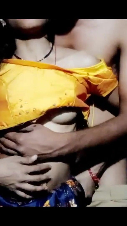 Captivating moment from "Hot priya bhabhi ke tight chutdai"