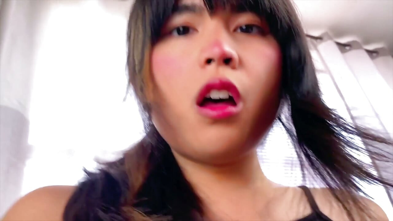 The sauce is boss: Stepsister food femdom