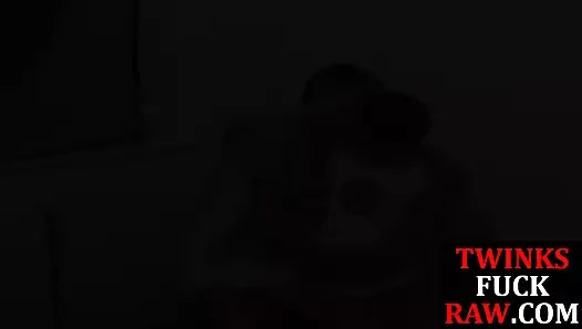Amateur twink blowing and getting anally licked for facial