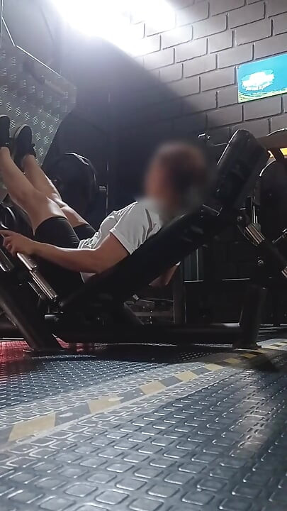I Went to the Gym and Ended up Masturbating in the Bathroom My Hairy Pussy