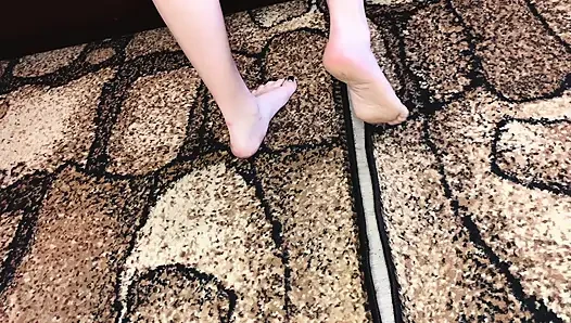 Fetish kaki sneakers kaus kaki dan kaki telanjang / sfw