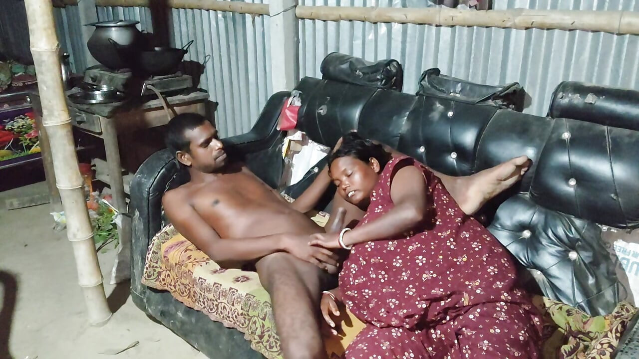 Housewife ko desi style mein chudai