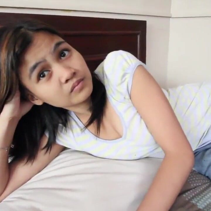 Tiny Pinay filled up with cum bubbles