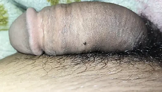 Müslüman yarak mastürbasyon yapıyor