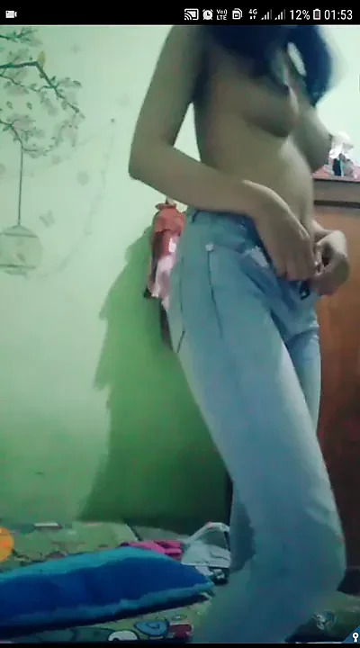 abg pamer badan bagus