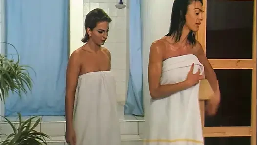 Retro-lesben-fick mit sexy massage