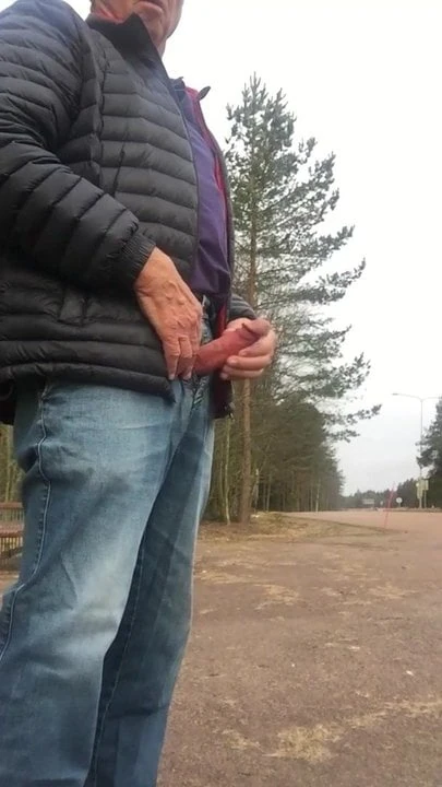 grandfather cum parking in public