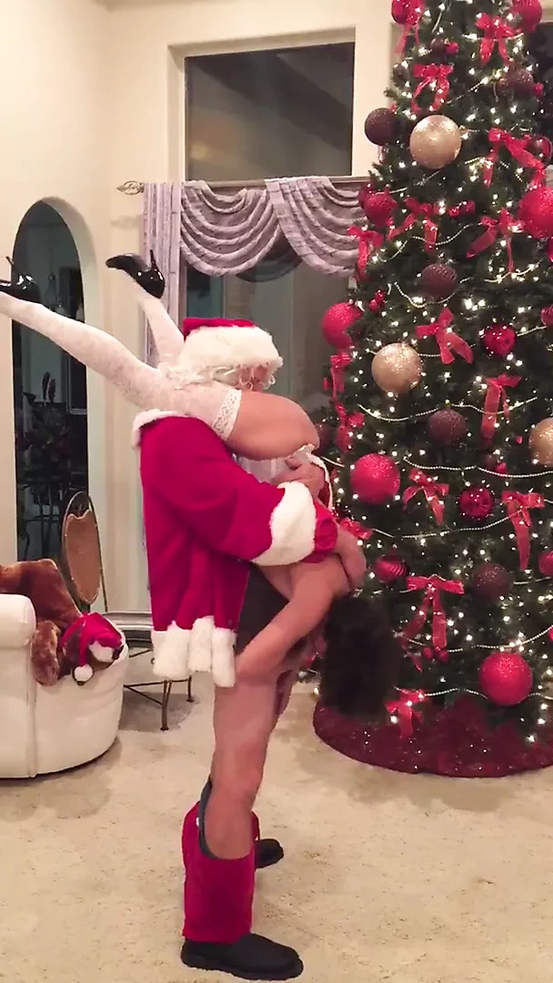 Petite Mature Sucking Santa (Role Play)