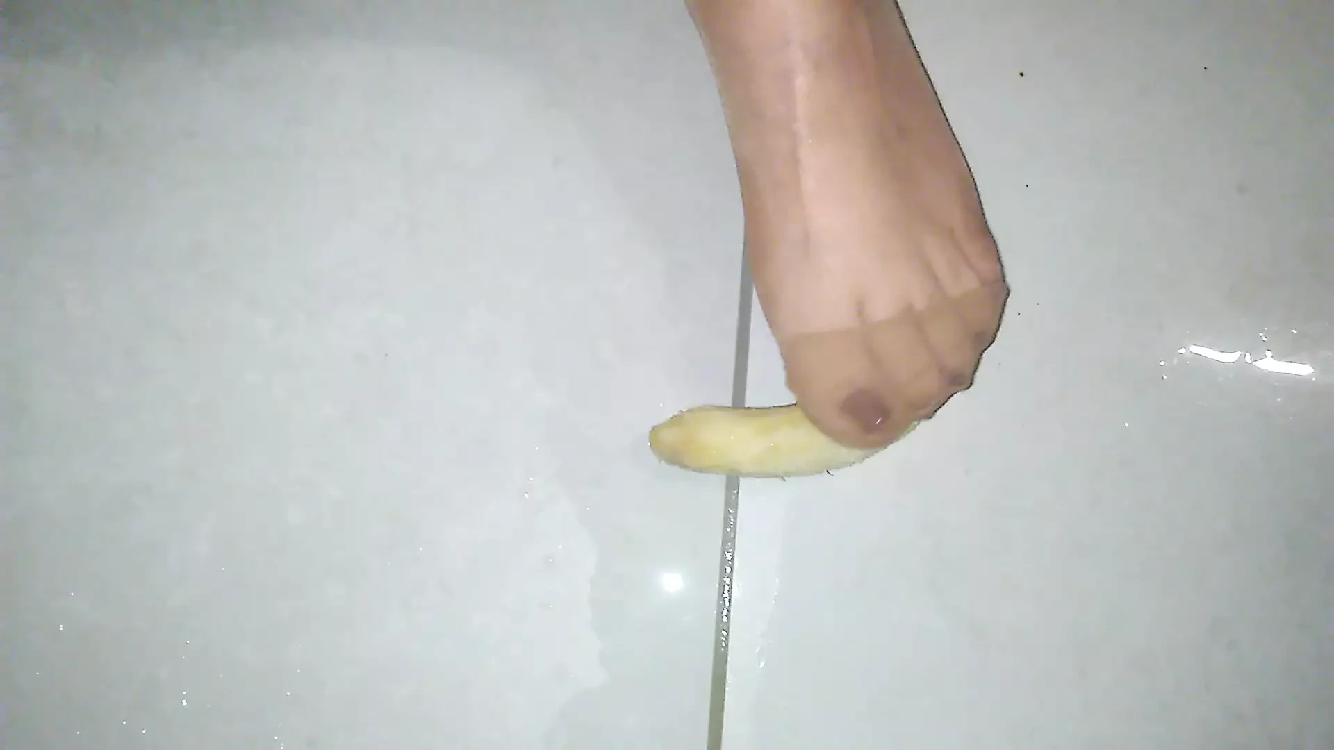 Siyah kontes gel ve benim muz ol