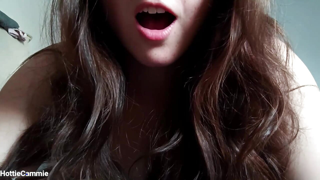 彼が私に何をしていると思う?