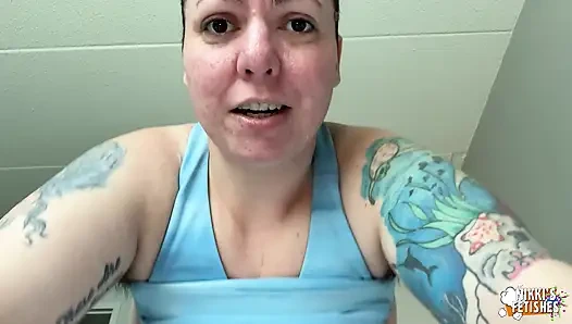 NIKKISFETISHES - kalau aku punya kontol, aku akan ngentot kamu dengan itu!