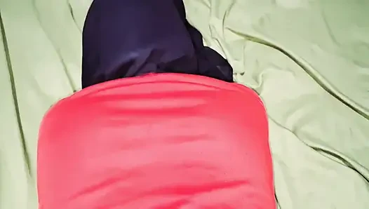 Wajib headset dengarkan desahan dan jeritan Anisa si cewek hijab sampai Nang!s pas di entot-karinsyantika