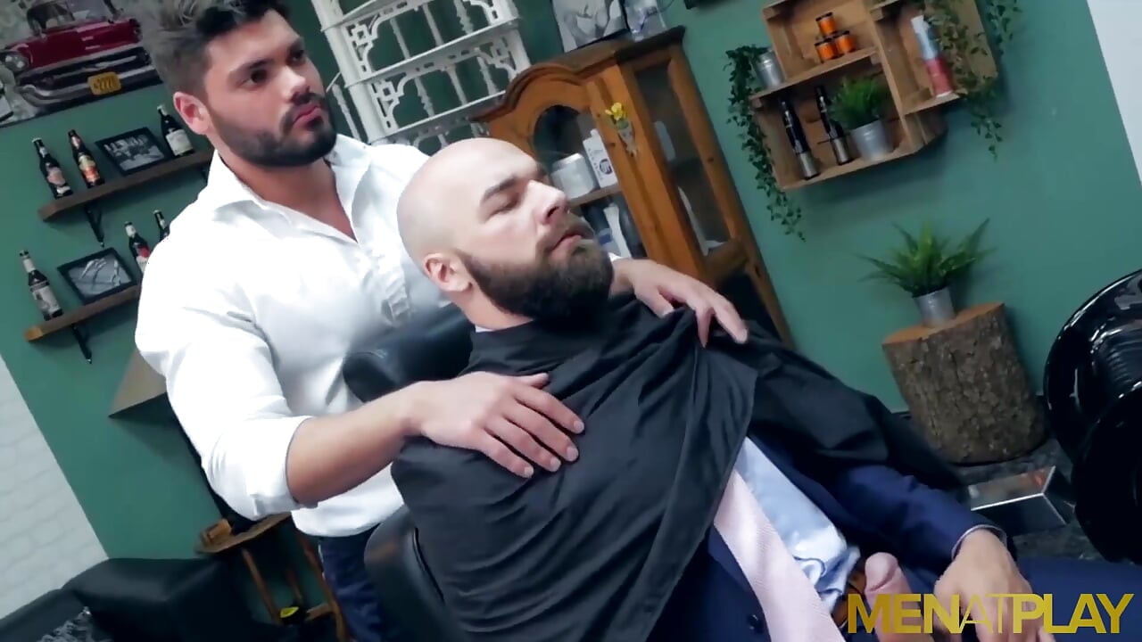 MENATPLAY - Men in suits Max Duro and Nicolas Brooks anal fuck