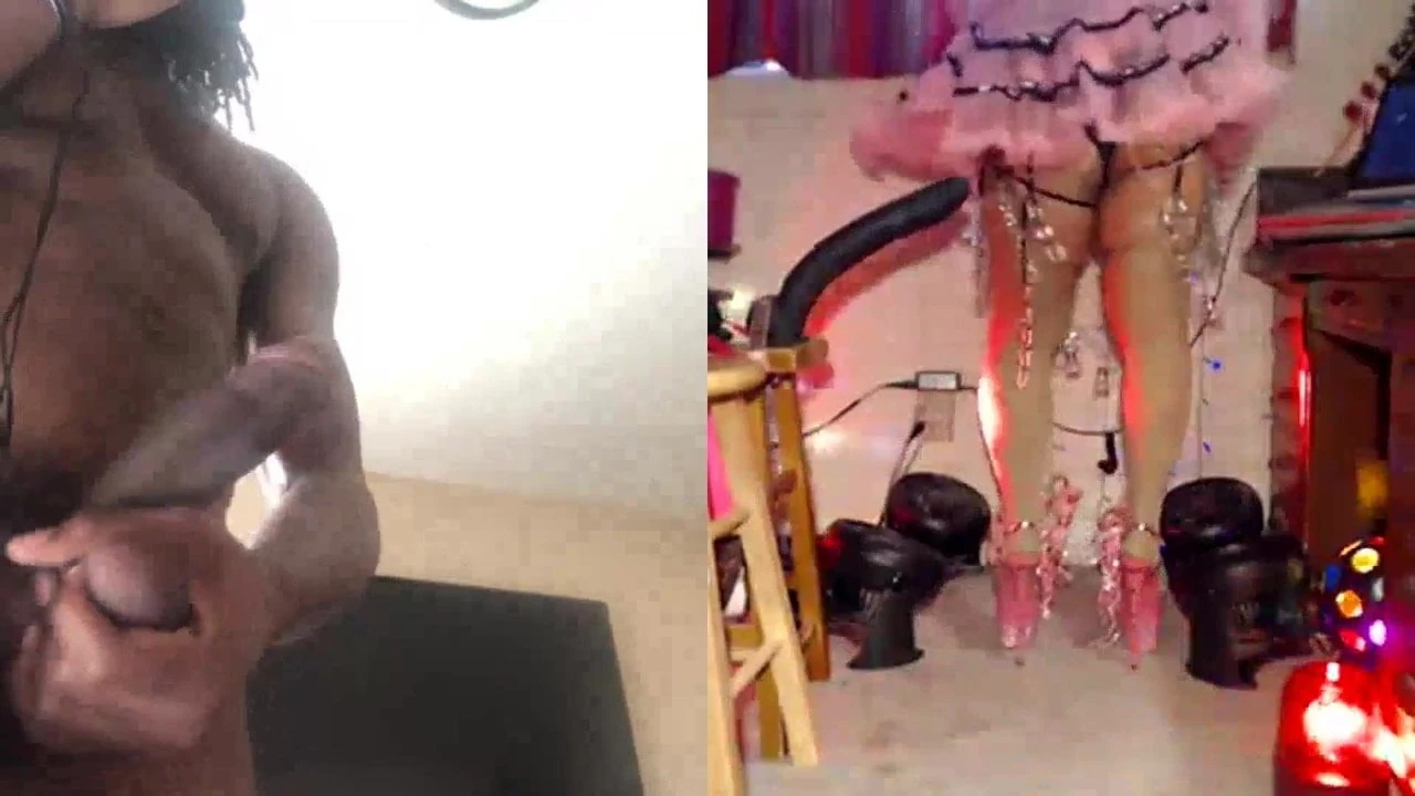 Skype show platform tűsarkúban. a szexi fekete apukámnak.
