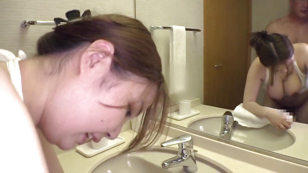 Part 2 Beach Pickup 2022-i Picked up a Busty Beauty and Gave Her a Good Squeeze at the Hotel!