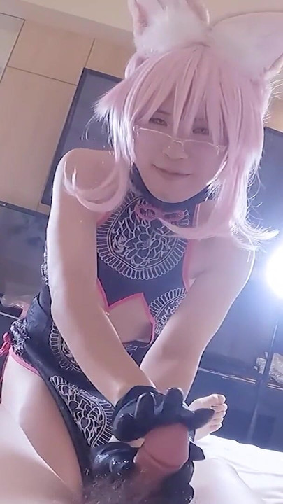 FGO Chinese dress Cosplayer, she fucked by sex friend, Tamamo vitch koyanskaya Part.3 cowgirl blowjob handjob | Clip 1