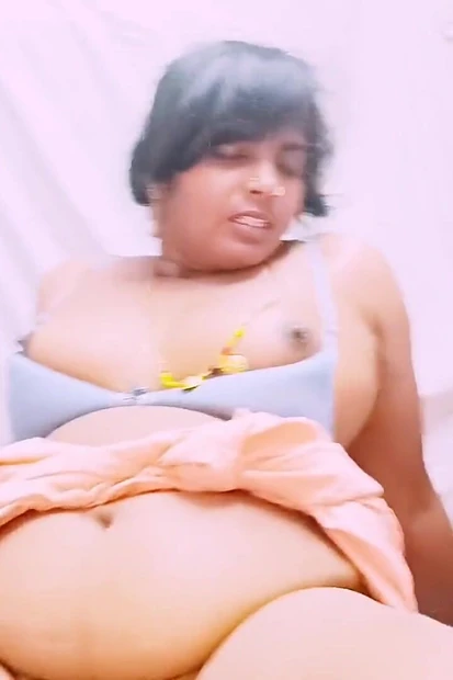 Desi Bhabi Fucking Husbend's Small Stepbrother Telugu Dirty Talks
